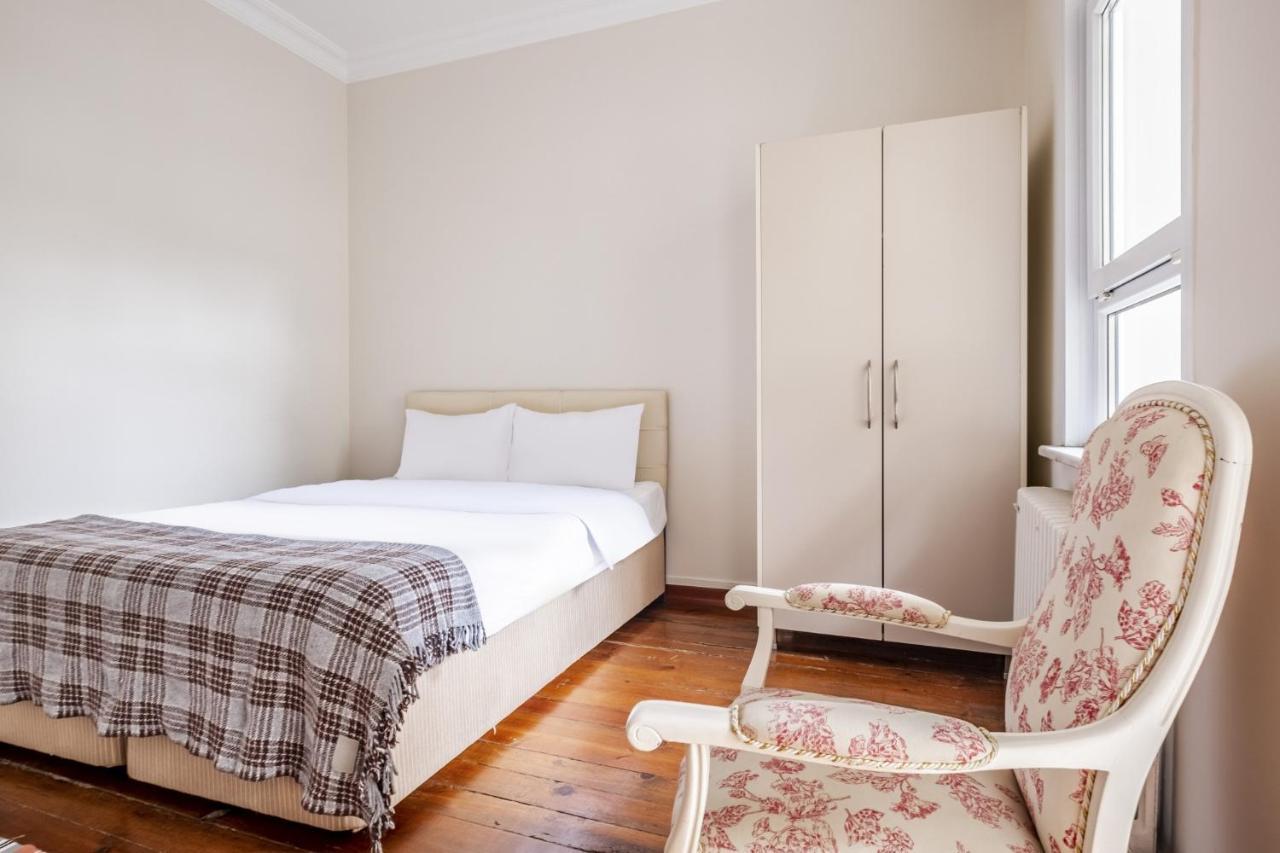 Centrally Located Apartment With Balcony In Sisli Estambul Exterior foto